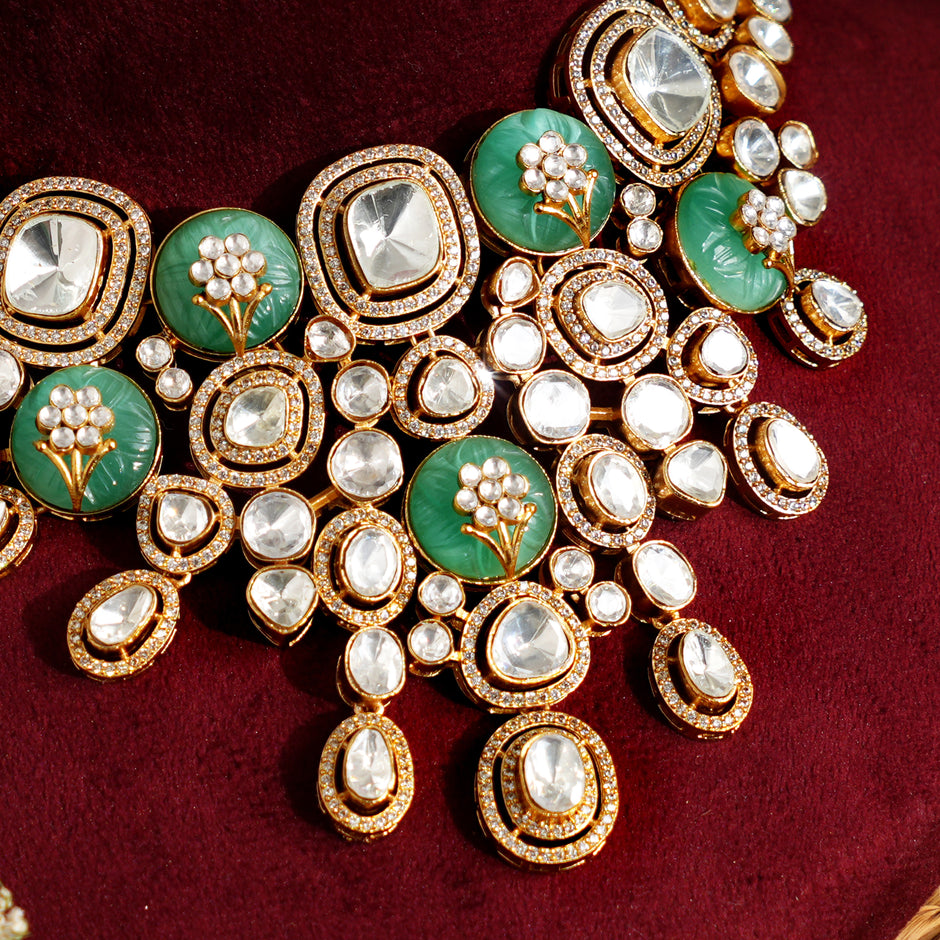Ahira Necklace Set