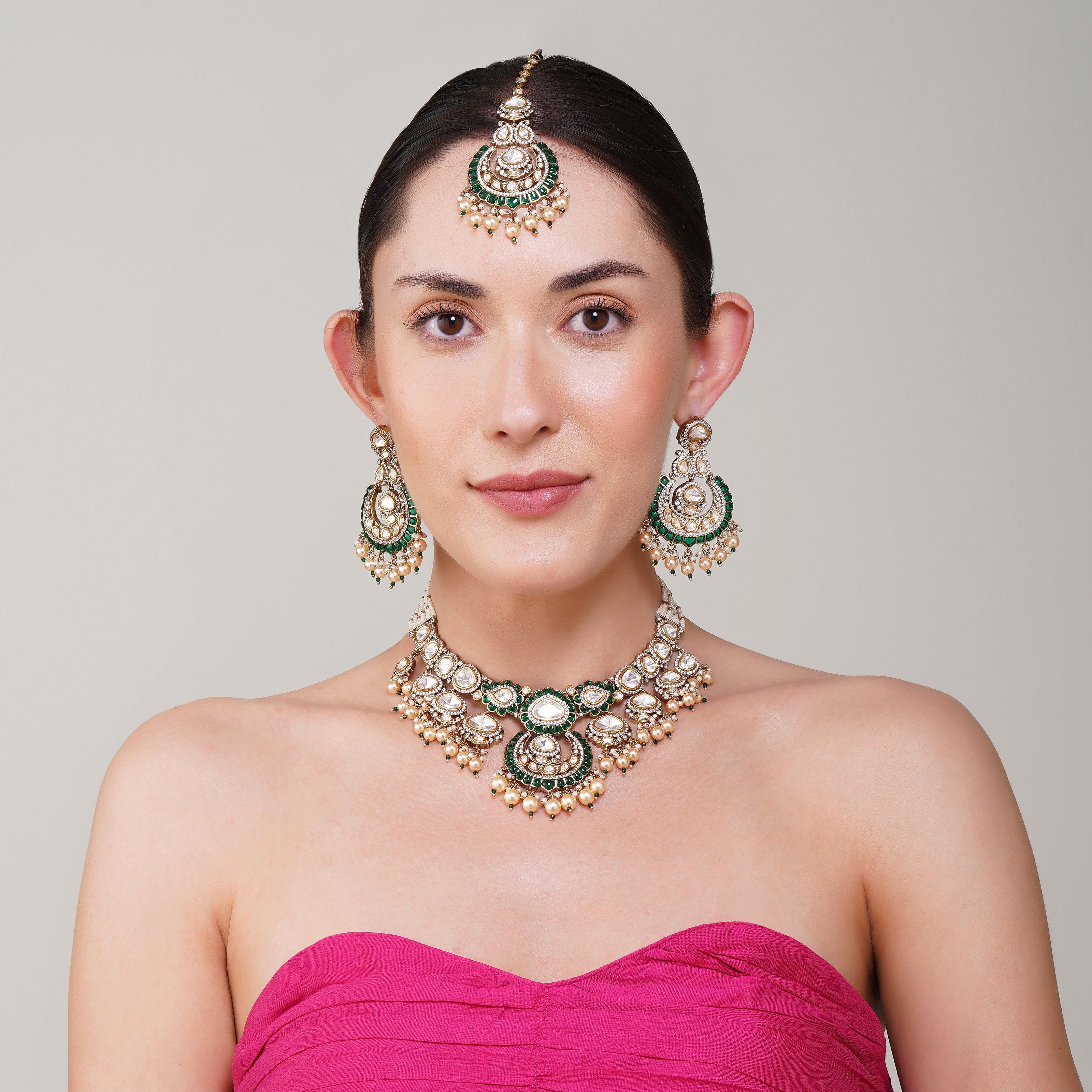 Janhavi Emerald  Kundan Necklace Set