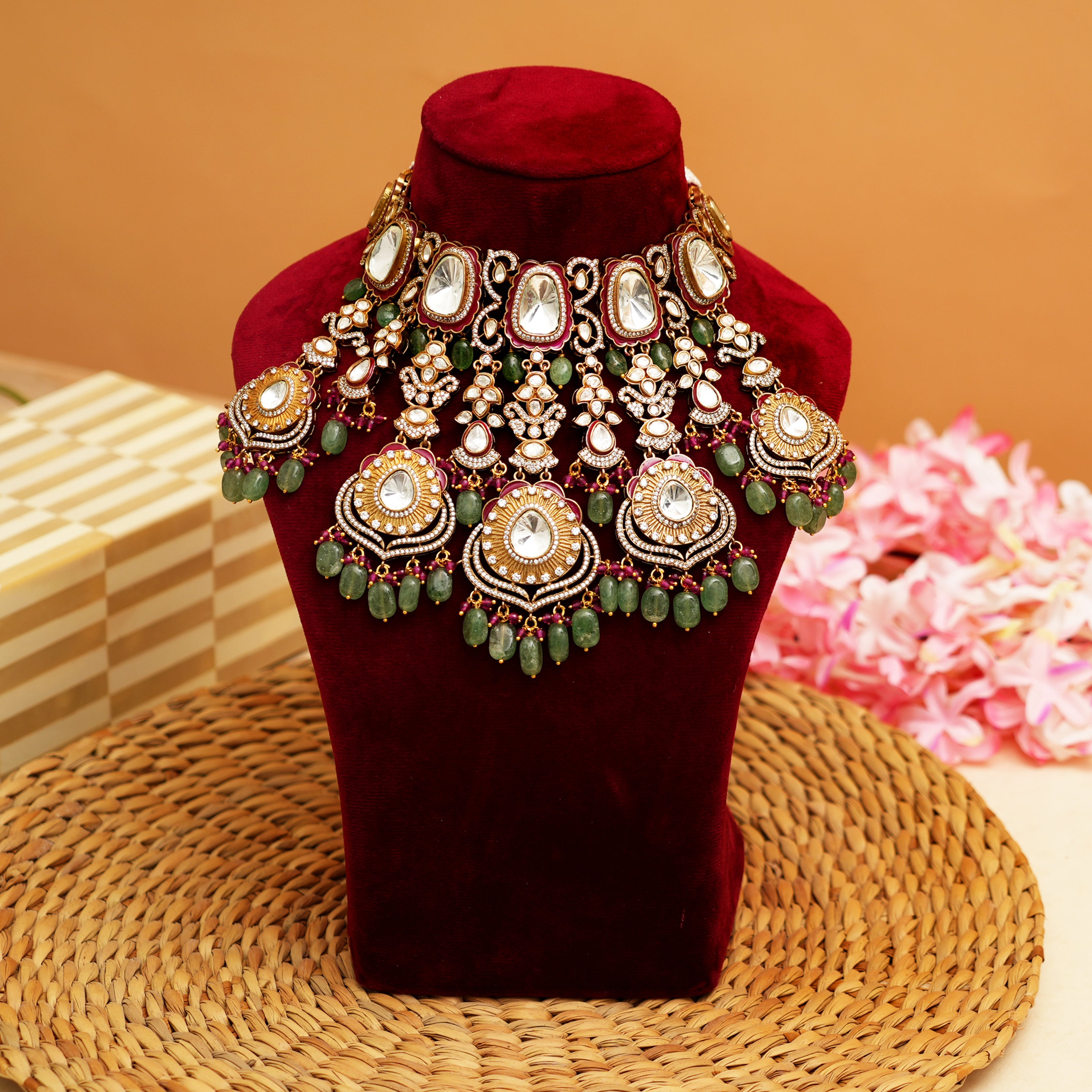 Adhira Necklace Set
