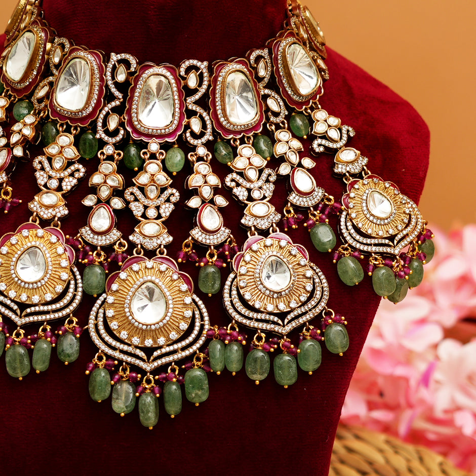 Adhira Necklace Set