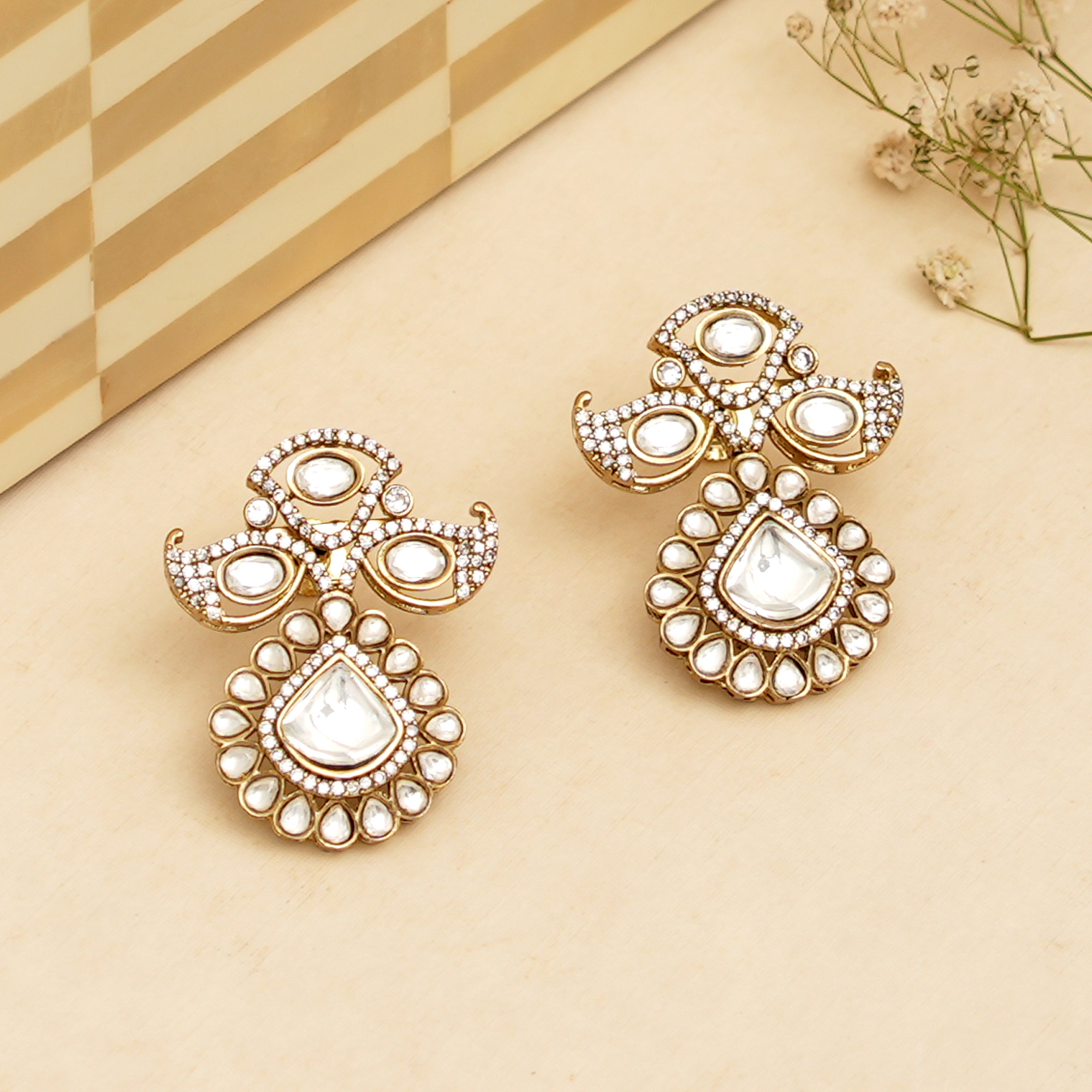 Aniya Necklace Set