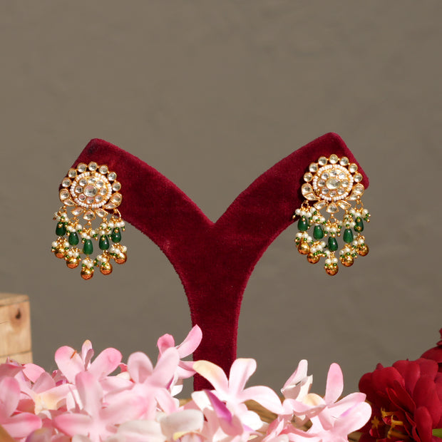 Sarayu Necklace Set