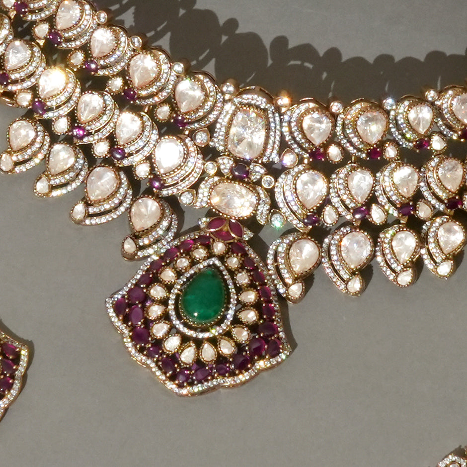 Chitraa Necklace Set