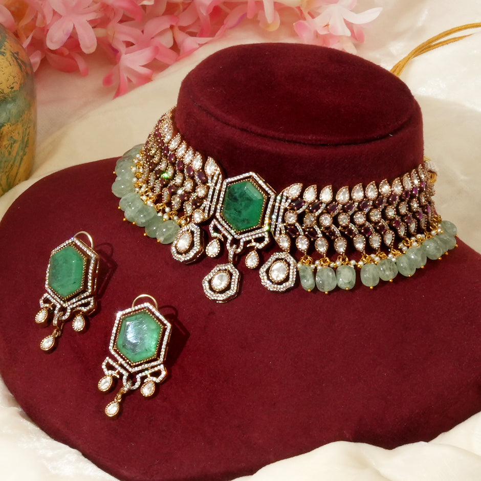 Ziya Choker Set