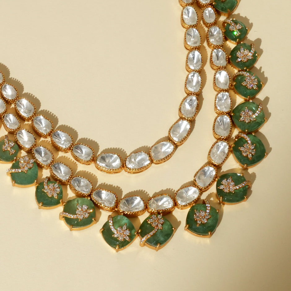 Vanya Necklace Set