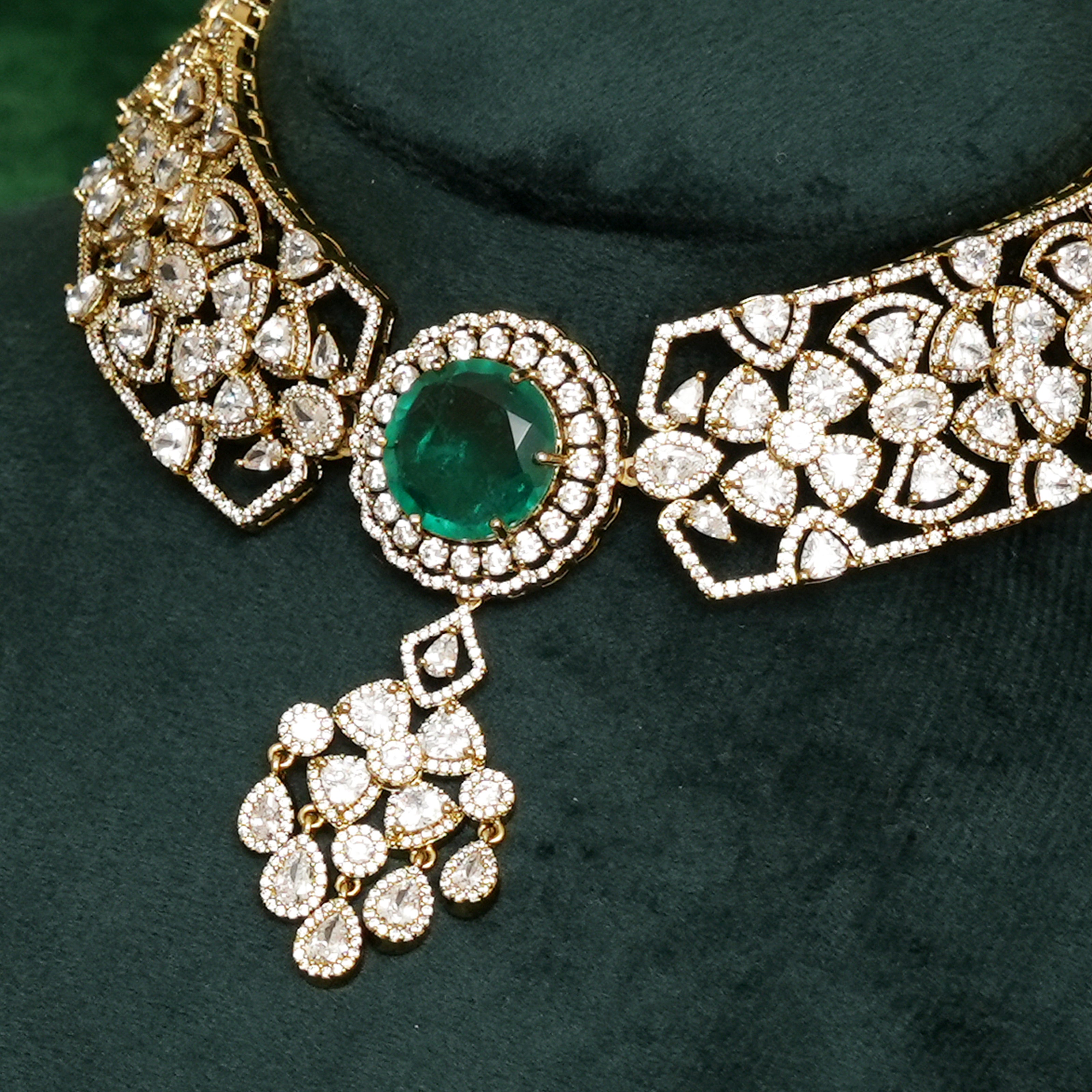 Purnima  Kundan   Necklace Set