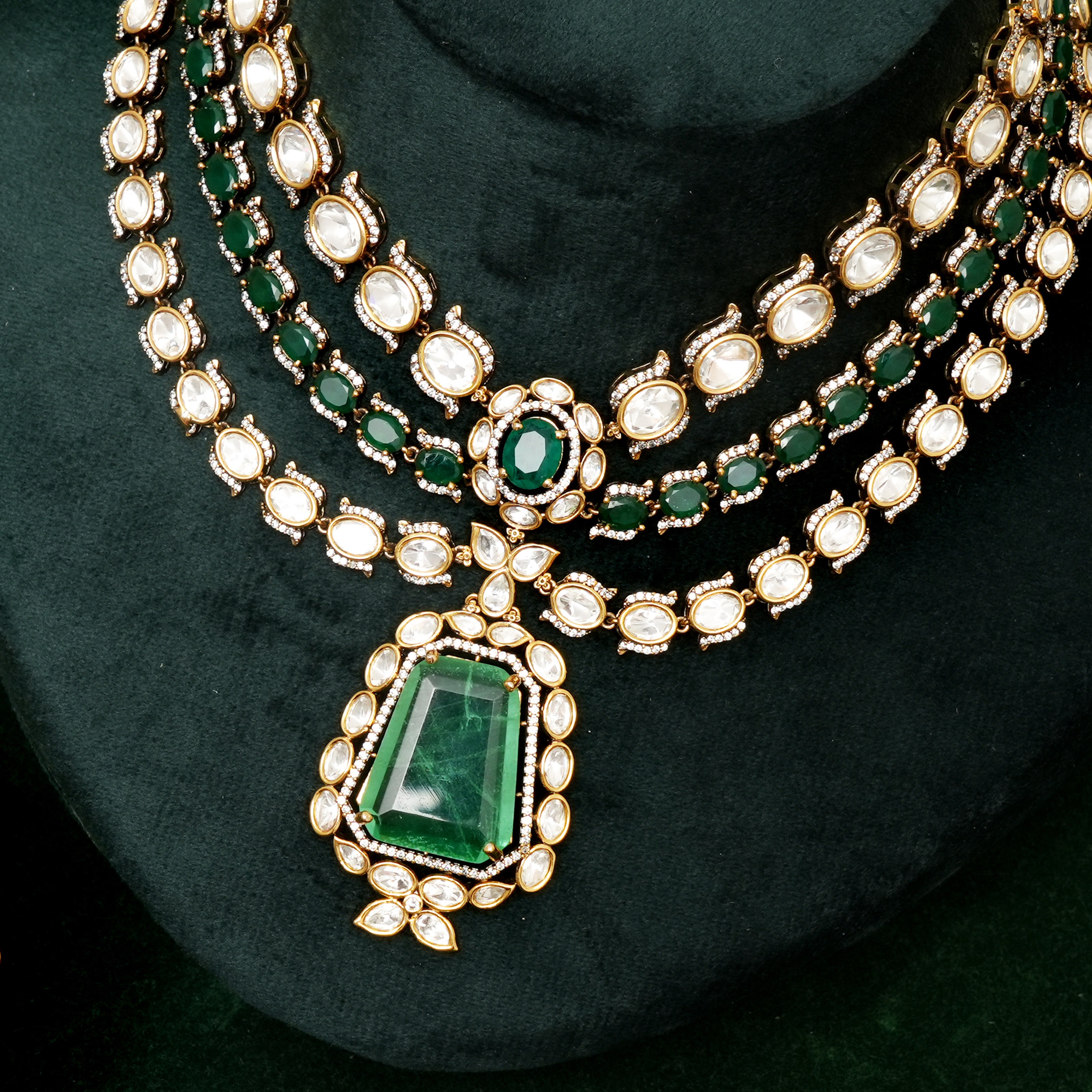 Roshni  Kundan   Necklace Set