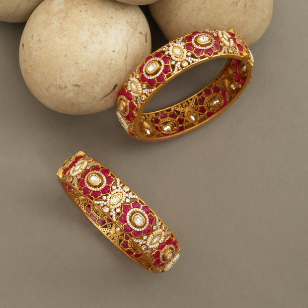Kiara Bangles Set