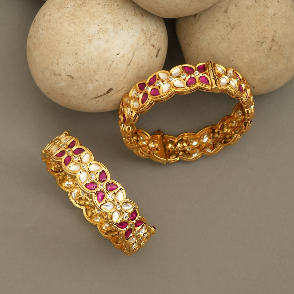 Elara Bangles Set